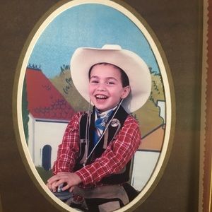 Meet your Posher, Nicholas